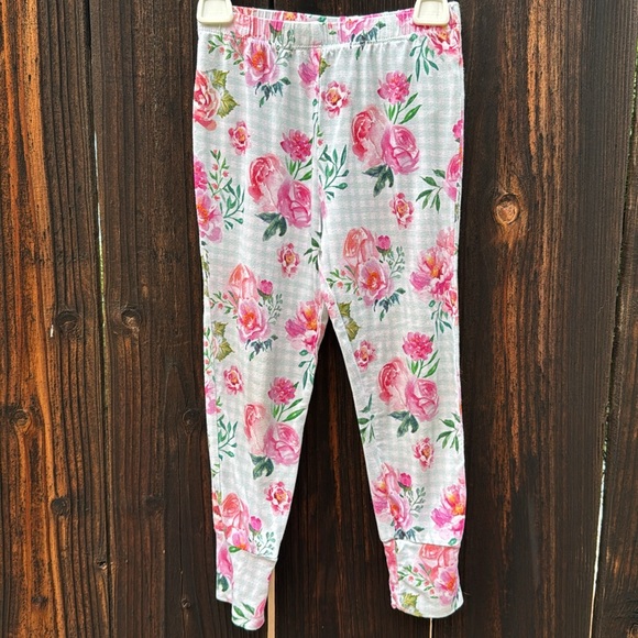 Posh Peanut Karina Long Sleeve Pajamas - Picture 13 of 15